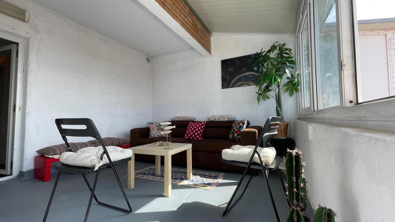 Terrace Balcony Downtown Delight Old Town Oasis City Center Universitate Square Old Town بوخارست المظهر الخارجي الصورة